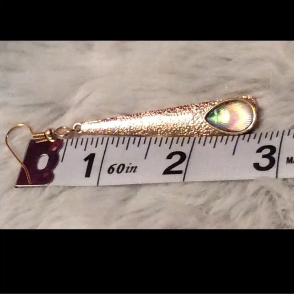 UNBRANDED Air-Brushed Gold Tone AURORA BOREALIS Earrings With IRIDESCENT Detail